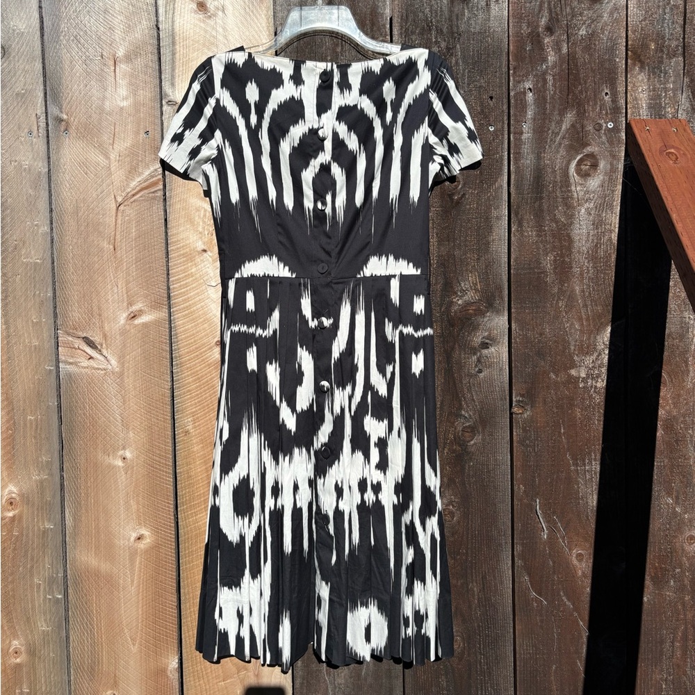 Dress - Picture 15 of 16